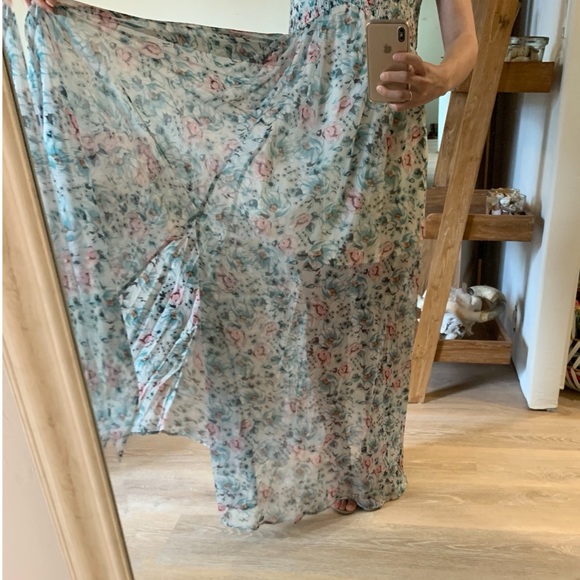 Vici Dolls Collection Aakaa maxi floral off shoulder dress - Picture 3 of 7